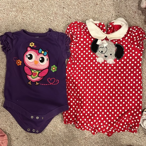 Bundle of little girls clothes, size 6–9 months - Picture 2 of 4